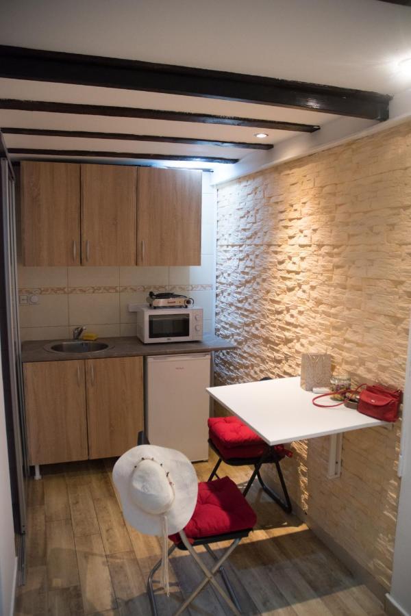 Double Decker Apartment Belgrado Esterno foto